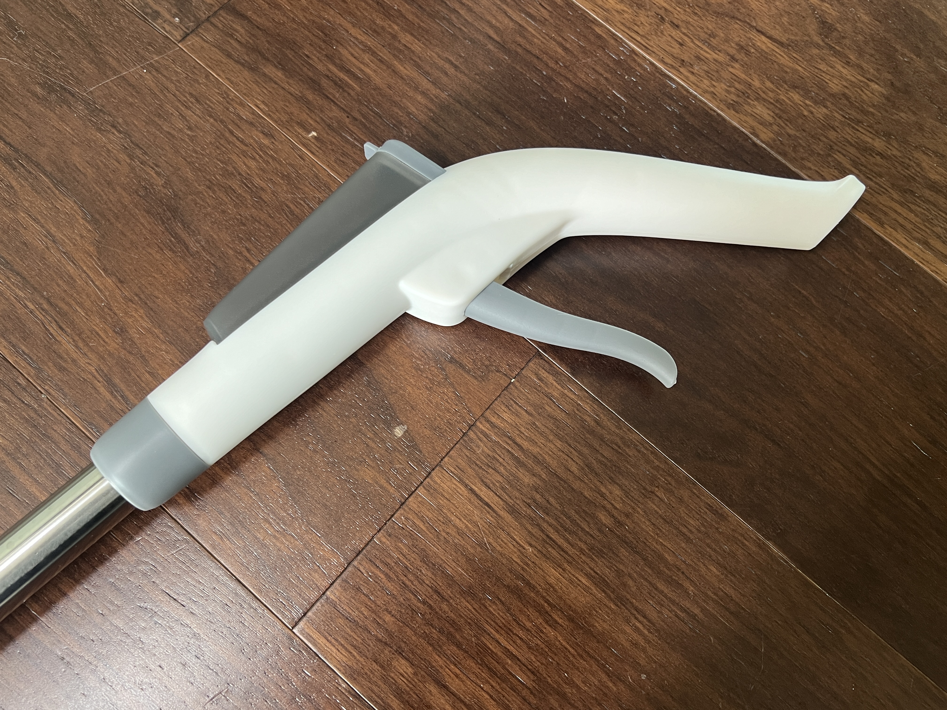 스프레이 손잡이