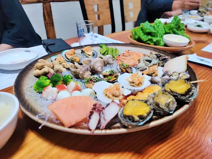 식객 허영만 백반기행 진도 자연산 모듬회 간재미 매운탕 간재미탕 맛집