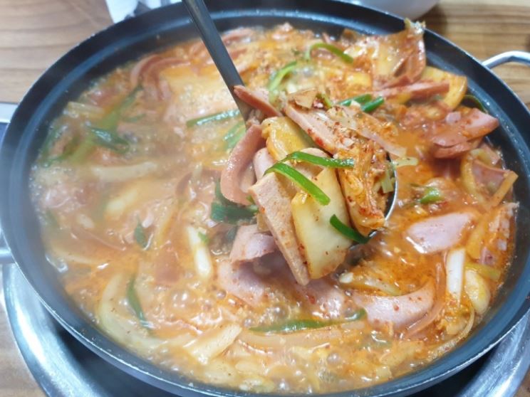 숯고개부대찌개 송탄본점