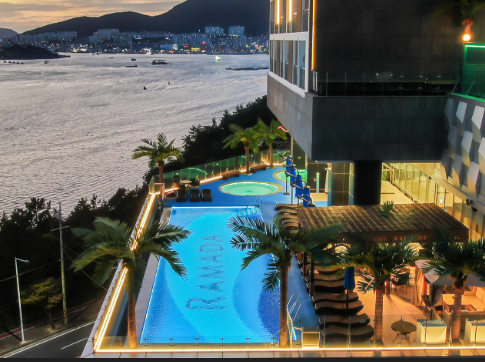 라마다 플라자 바이 윈덤 돌산 여수 예약하기