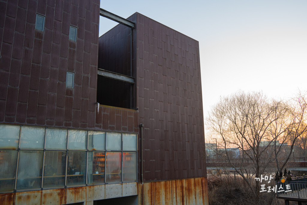 파주 지혜의 숲 외관