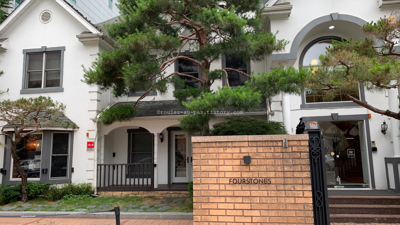 SEOUL-CAFE-FOURSTONES
