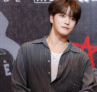 김재중 재산 1000억설