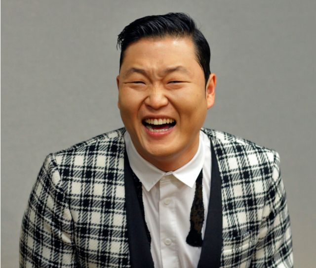 싸이 의료법 위반