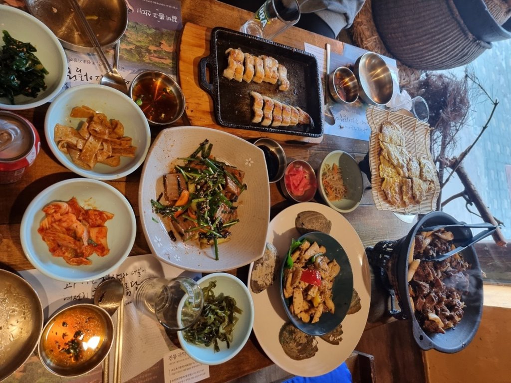 조선초가한끼