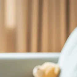 아이 스마트폰 중독 이미지