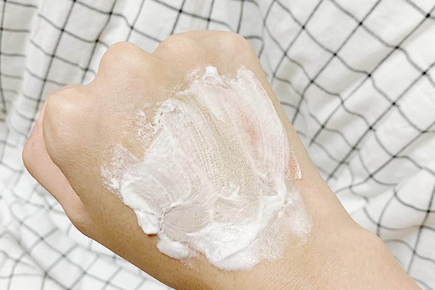 저자극 클렌징폼