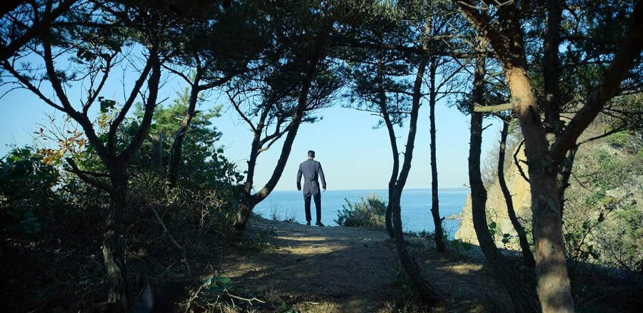 형이 쏜 총을 어깨에 맞은 위하준