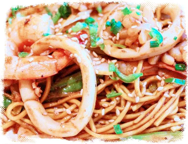 줄서는식당 중식당 차우미엔 몽골리안 비프 방방면 압구정 도산공원 맛집