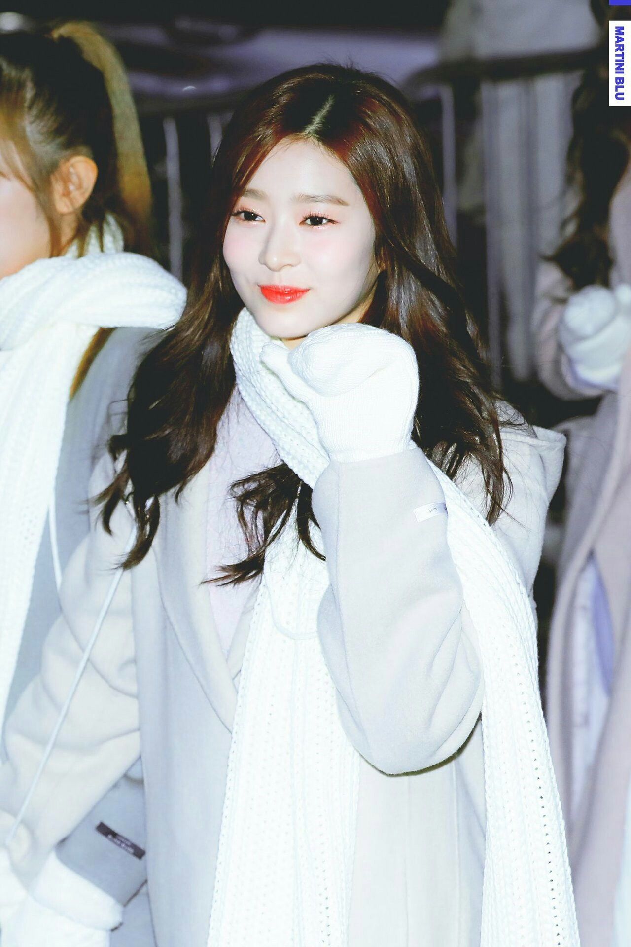 아이즈원 김민주 최애사진 아이즈원 김민주 최애사진