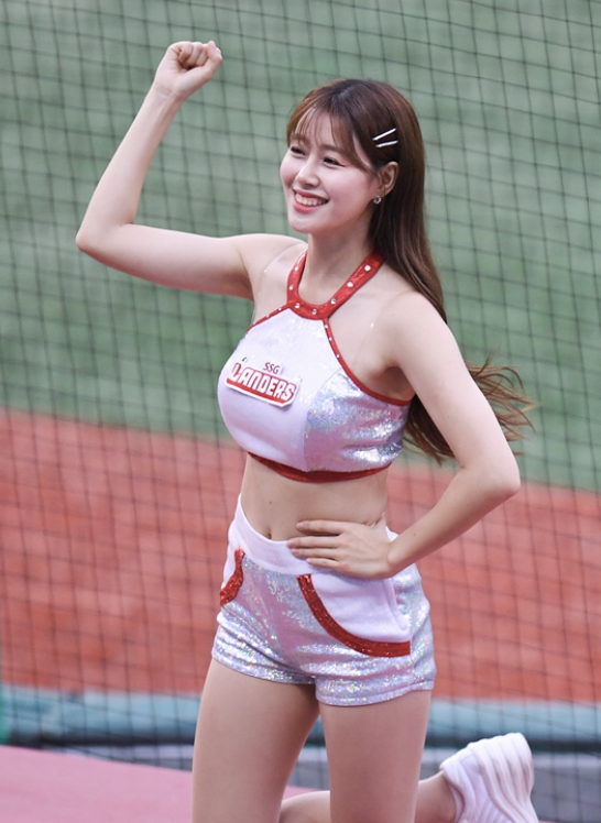 김도아 치어리더