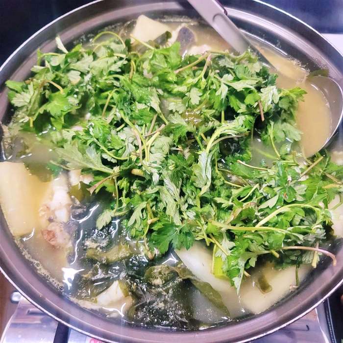 6시내고향 충남 보령 도다리쑥국 맛집