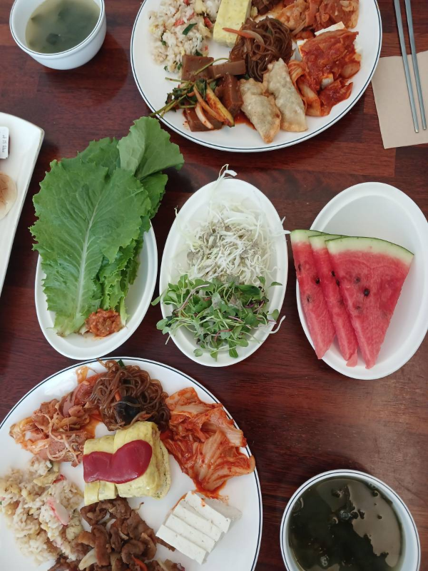 봄봄 한상차림