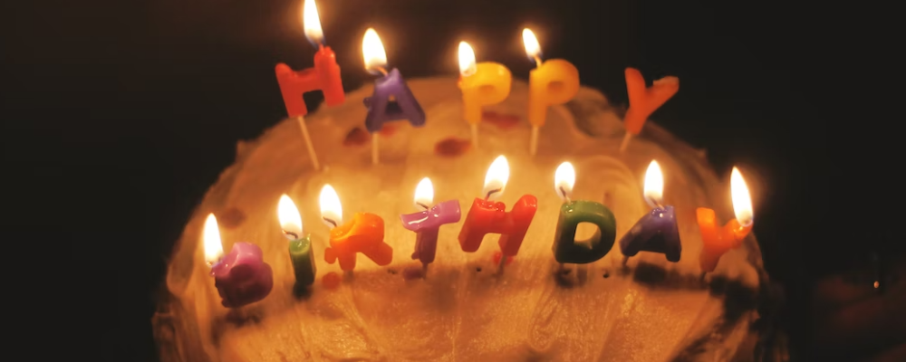 생일 꿈 | 생일 축하 받는 꿈 | 생일선물 받는 꿈 | 생일잔치하는 꿈