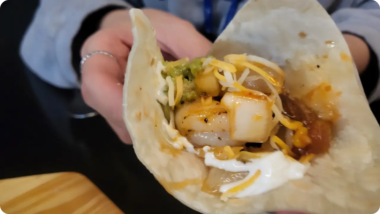 창원-가로수길-토도스-시그니처파히타-또띠아