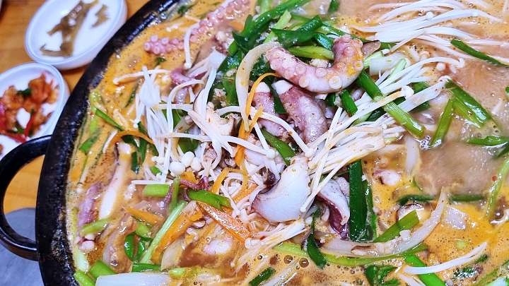 토요일은 밥이좋아 토밥 예산 리솜 스파 캐슬 맛집 추천 토밥좋아 위치
