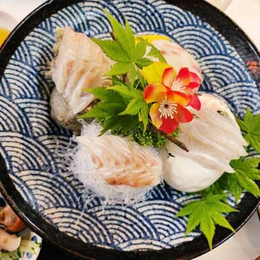 이만기 동네한바퀴 통영 중앙시장 서피랑 맛집