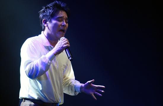 발라드 가수 임창정, 트롯 무대에서도 통할까?