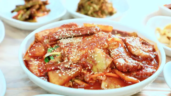 김영철의 동네 한 바퀴 곰소항의 밥도둑 풀치조림 한 상 맛집 전북 부안 맛집 소개