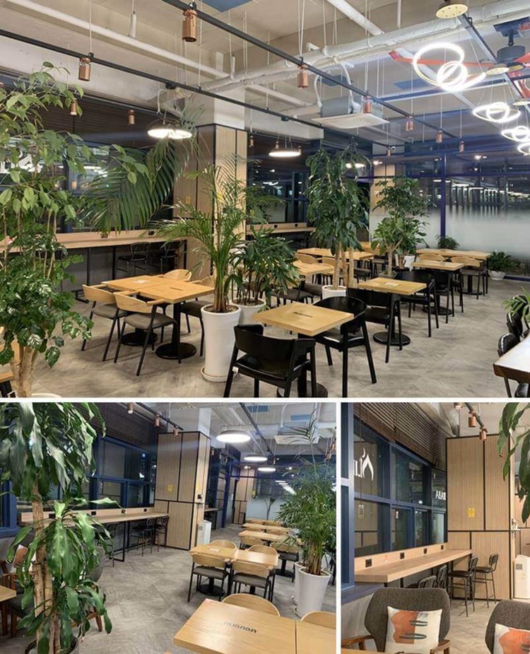 바 형태의 콘센트 자리