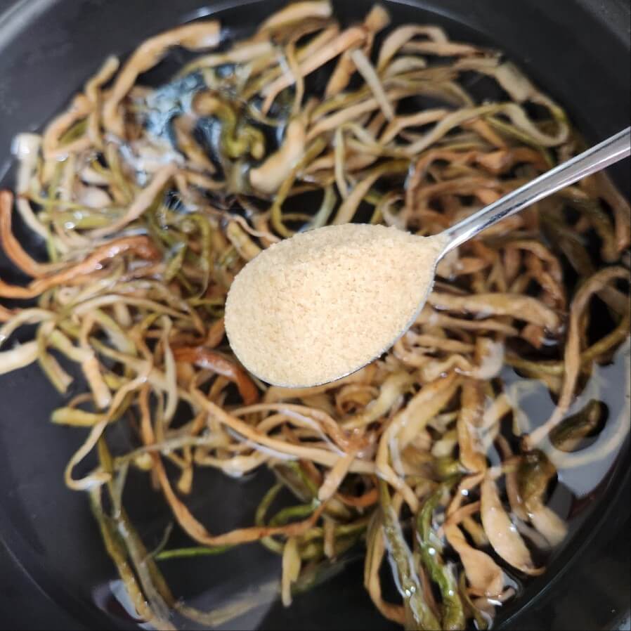 말린 토란대 삶는법