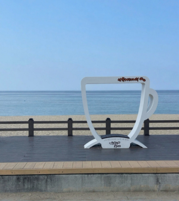 안목해변 카페거리