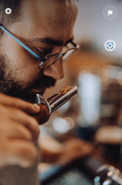 세상에서 가장 독특한 직업을 가진 사람들