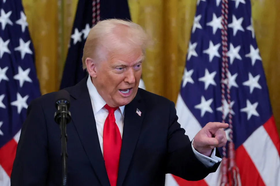 트럼프 관세 공식 발표 모습