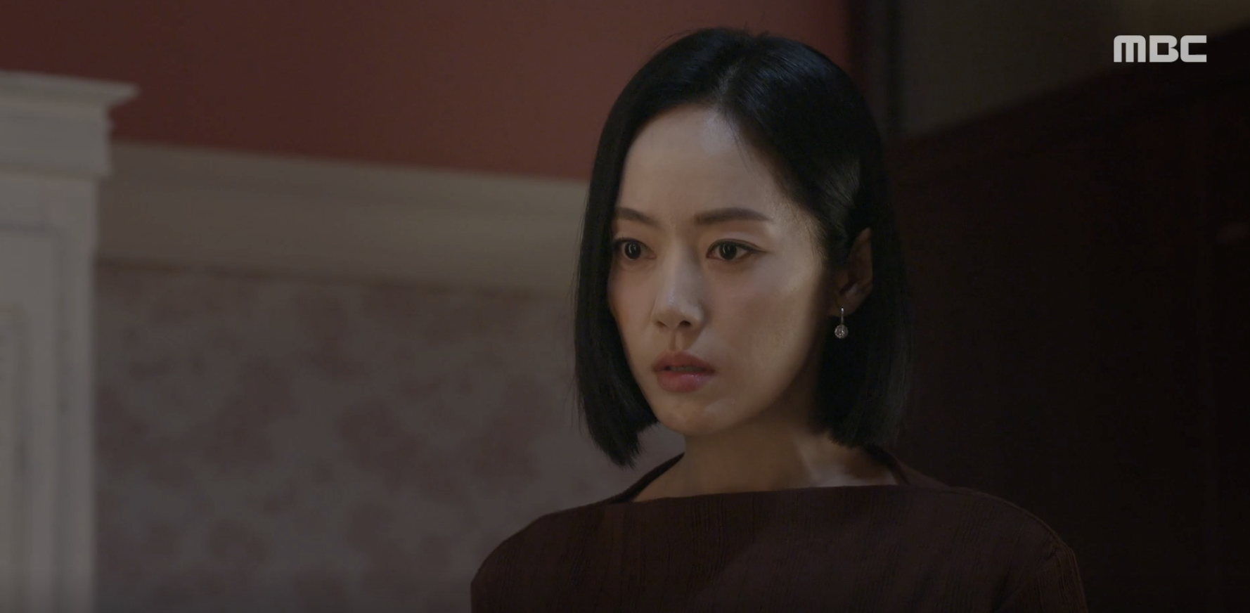 태양을 삼킨 여자 반지