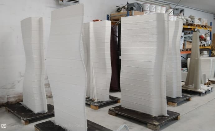 세계 최초 3D 프린팅 LED 조명 VIDEO: World’s first 3D printed film studio by Philipp Aduatz