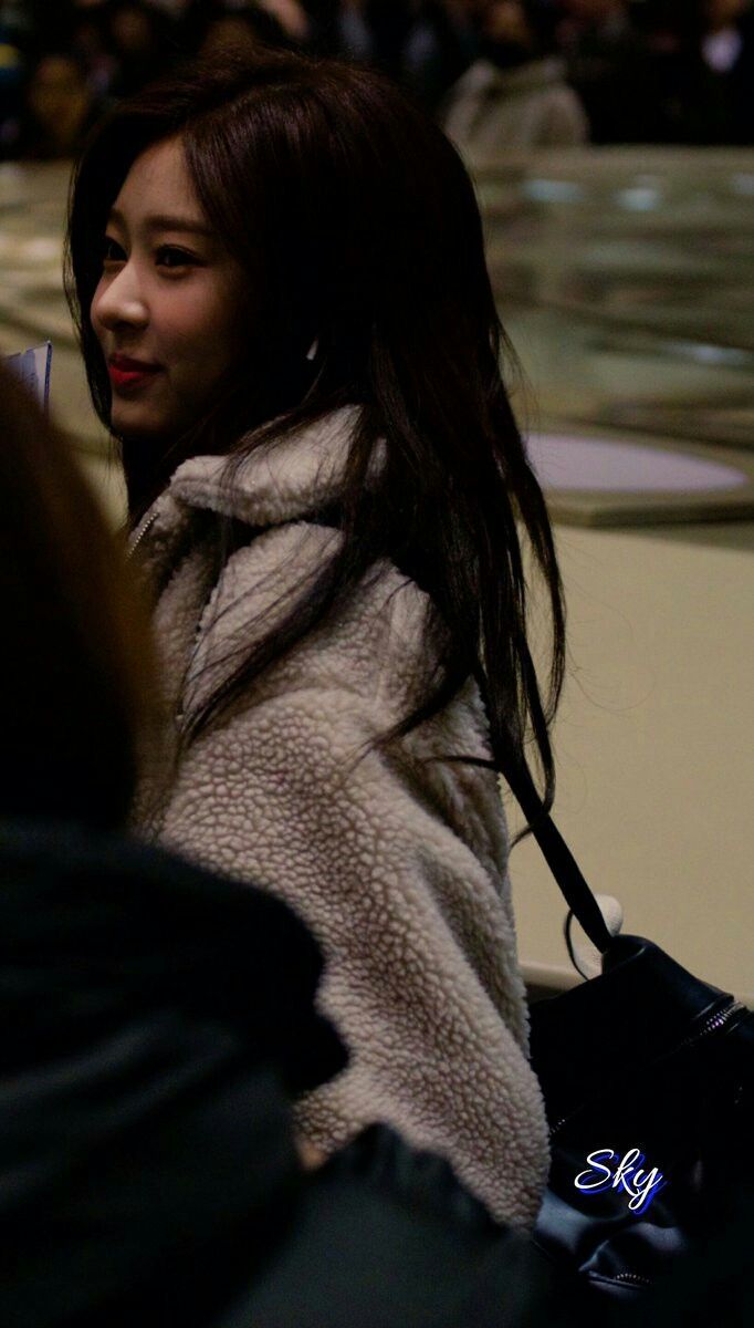 아이즈원 김민주 최애사진 아이즈원 김민주 최애사진