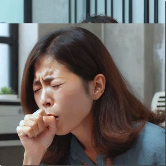 냉방병으로 메스꺼운 증상이 있는 여성