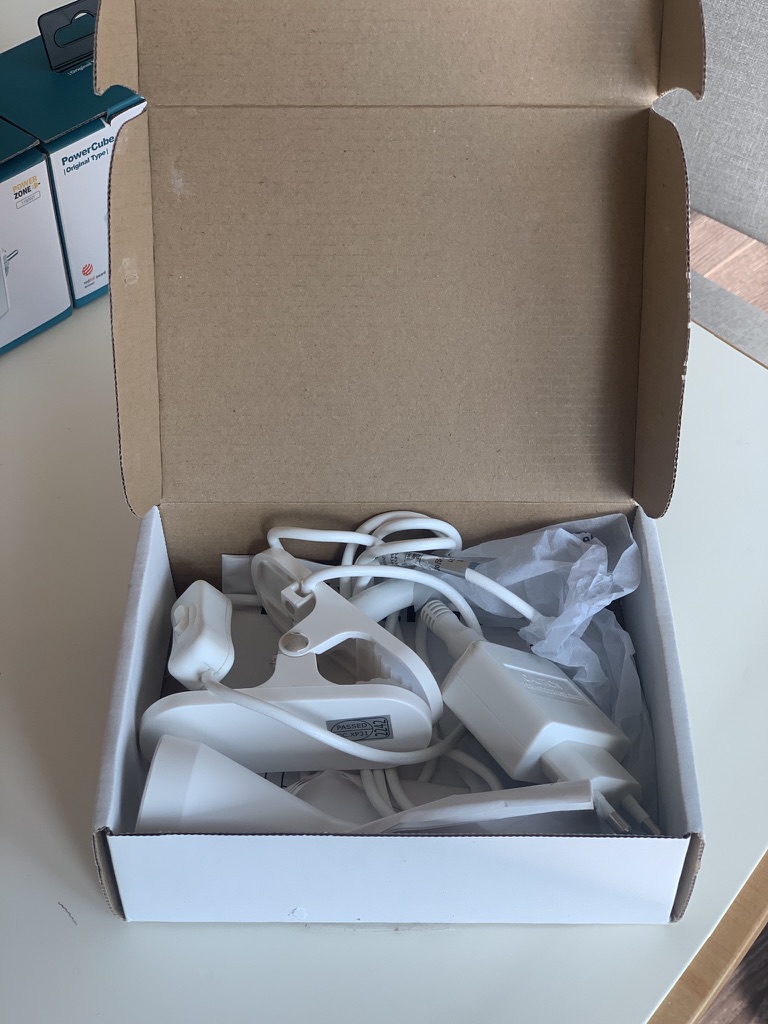 이케아 네블링에 박스 열었을때 모습