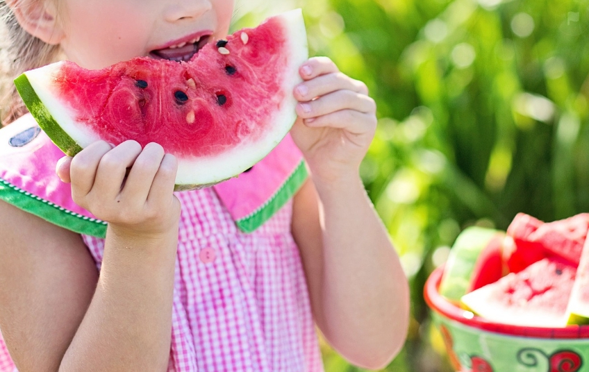 잘 자는 아이의 비결, 식사 시간이 다를 수 있습니다