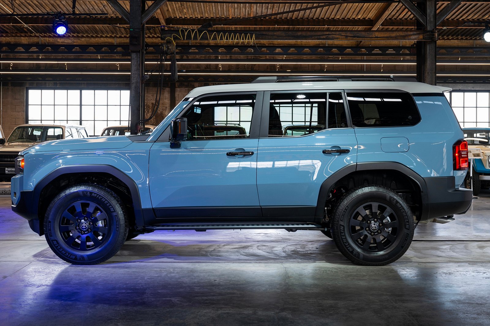 토요타 랜드크루저