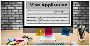 &ldquo;온라인으로 진행되는 베트남 전자비자 신청 화면&rdquo;