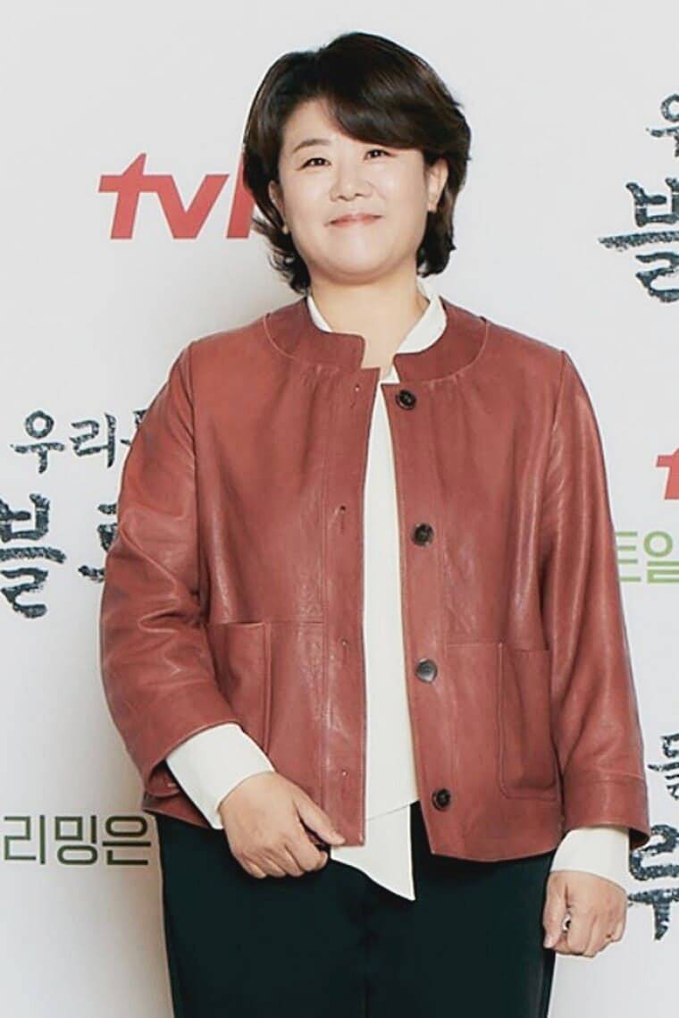 배우-이정은