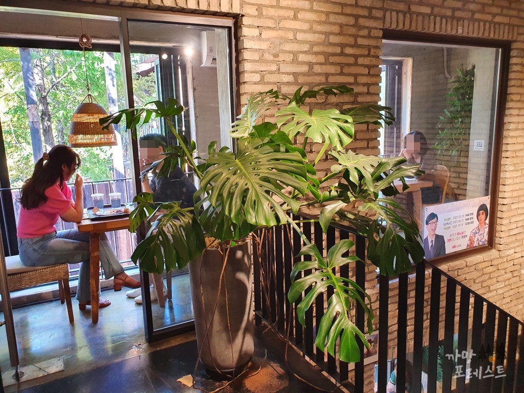 강남 ab카페 계단