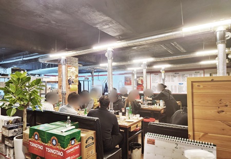 큐민양꼬치내부