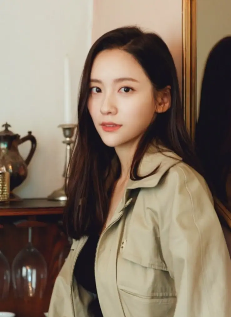 박지현 배우 성형전 사진