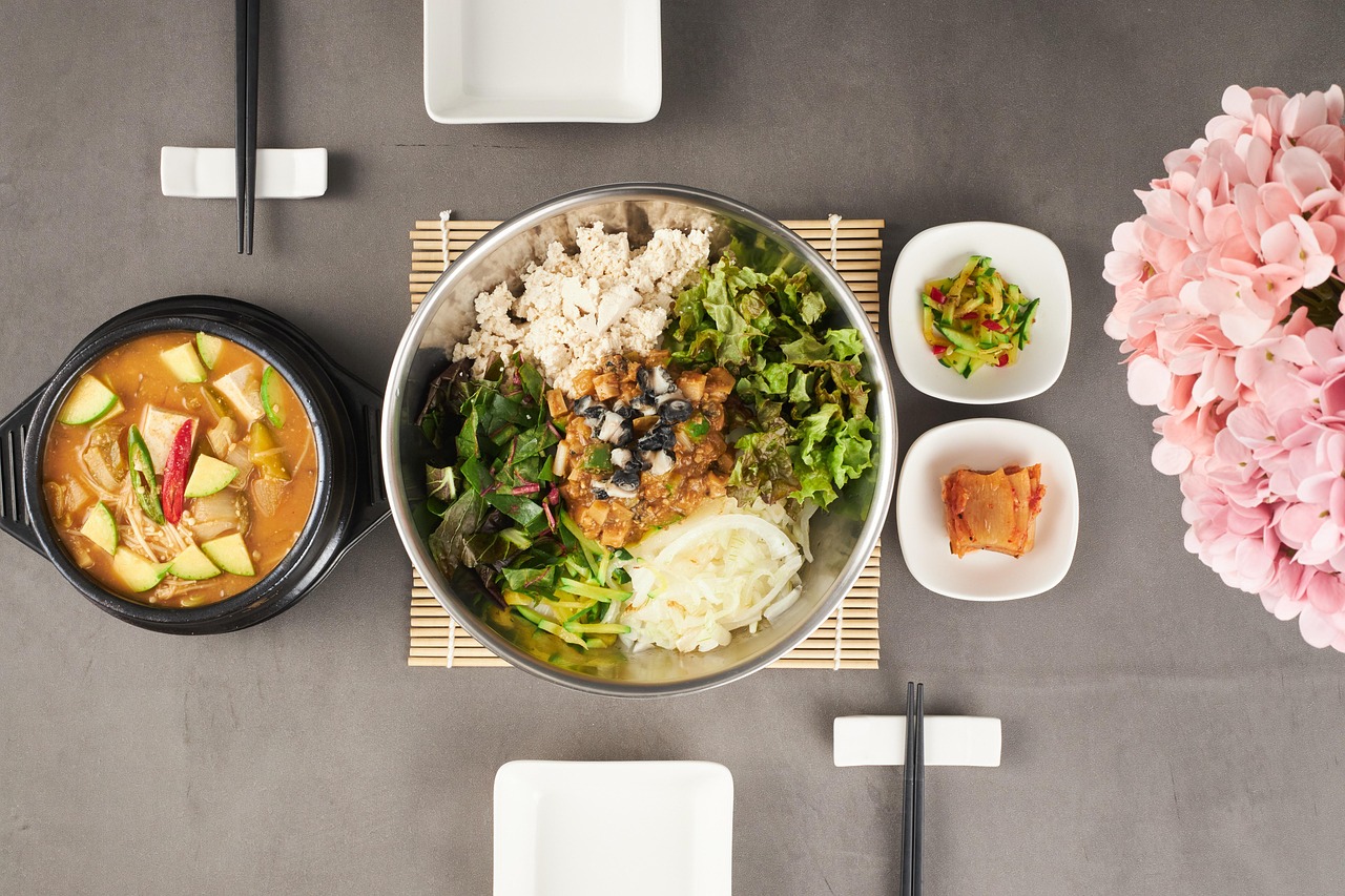 된장국과 비빔밥