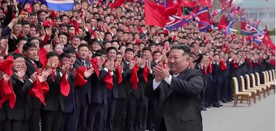 북한 두 국가 개헌: 통일 삭제&middot;영토 조항 신설과 김정은 핵 지휘권 명문화의 충격적 배경