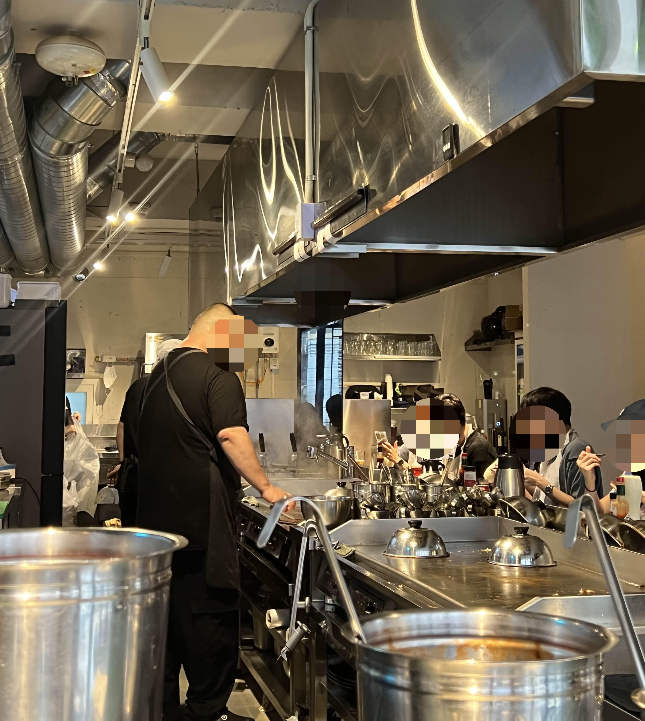 홍대 우와 연남점 바 자리