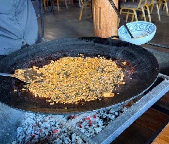 춘천-가마솥-닭볶음탕-구봉농원