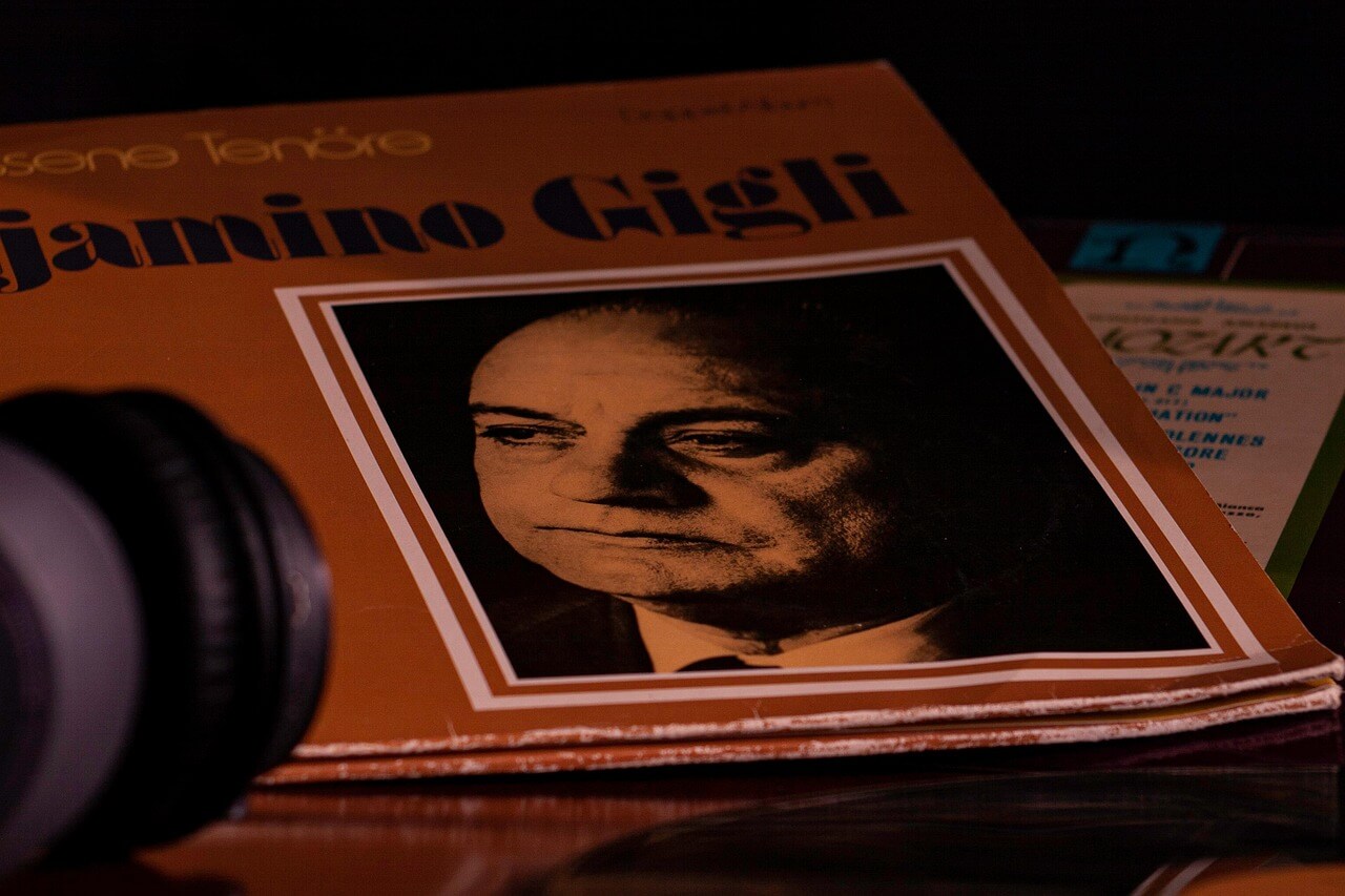 기록물 관리에서의 디지털 보안과 데이터 보호