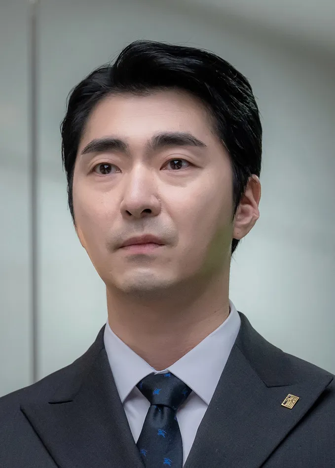 에스콰이어 등장인물