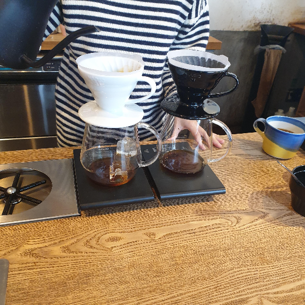 교토 카페 투어 ③ 구라스 교토 스탠드, 응 커피, 커피샵 마루야마_구라스 교토 스탠드_핸드드립