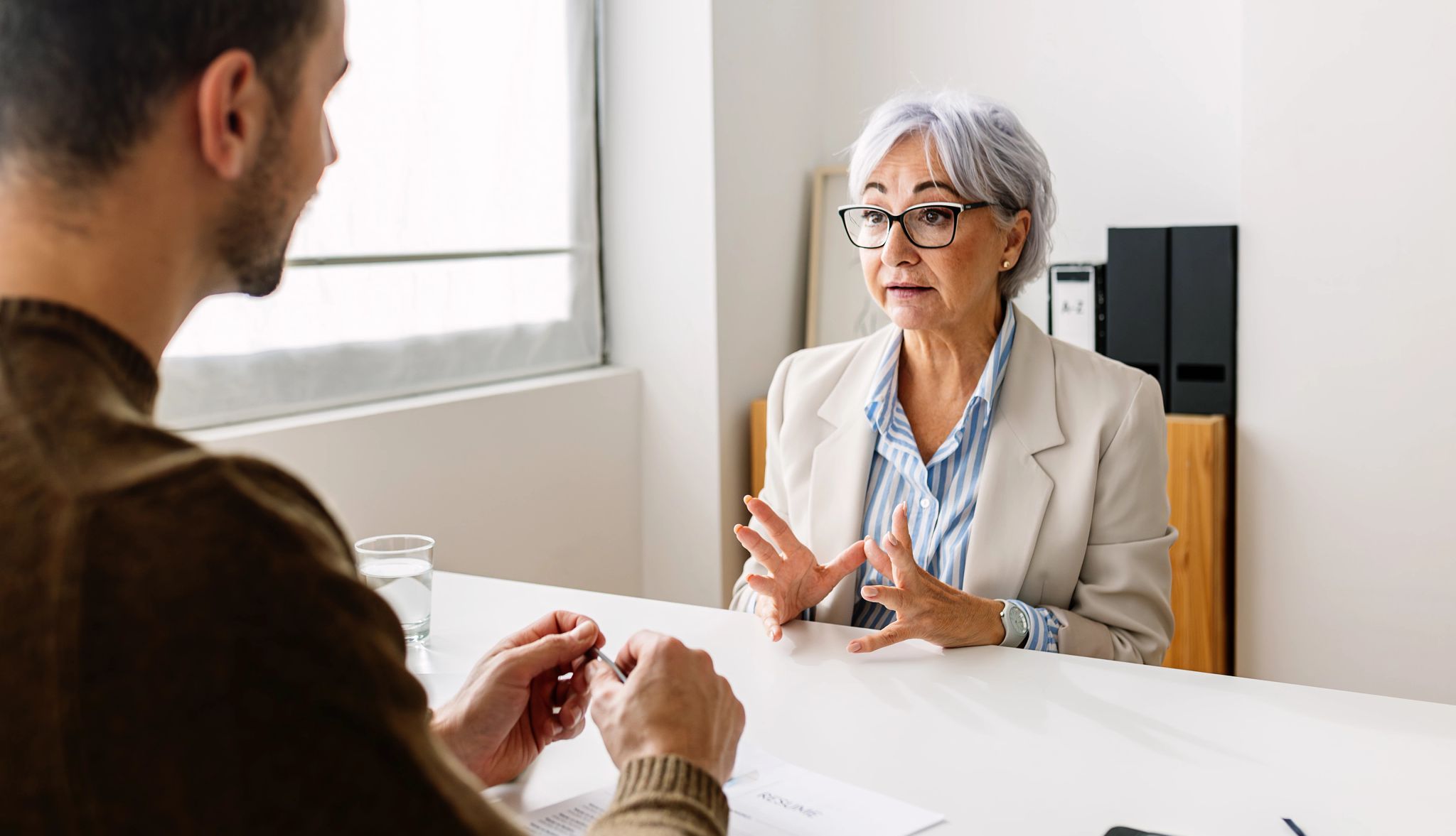 노인일자리 신청 상담 모습