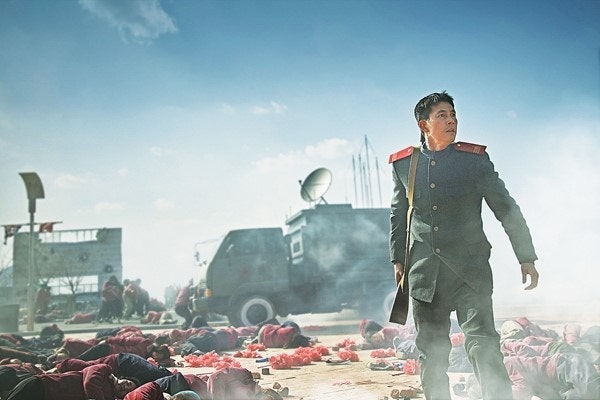 강철비 핵전쟁 위기장면 스틸컷 - 남북한 갈등 묘사