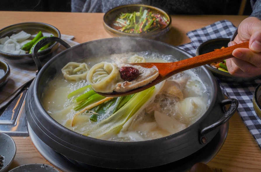 큰손닭한마리(출처: 업체등록사진)